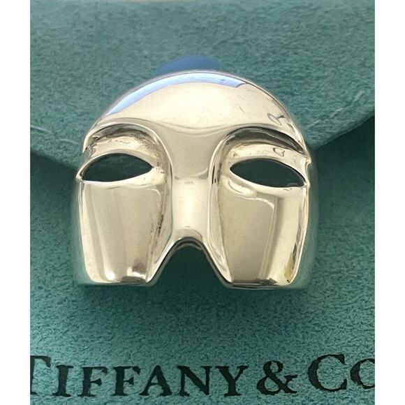 Rare Tiffany & Co. Sterling Silver Mask Brooch- The Phantom of the Opera - Picture 5 of 14